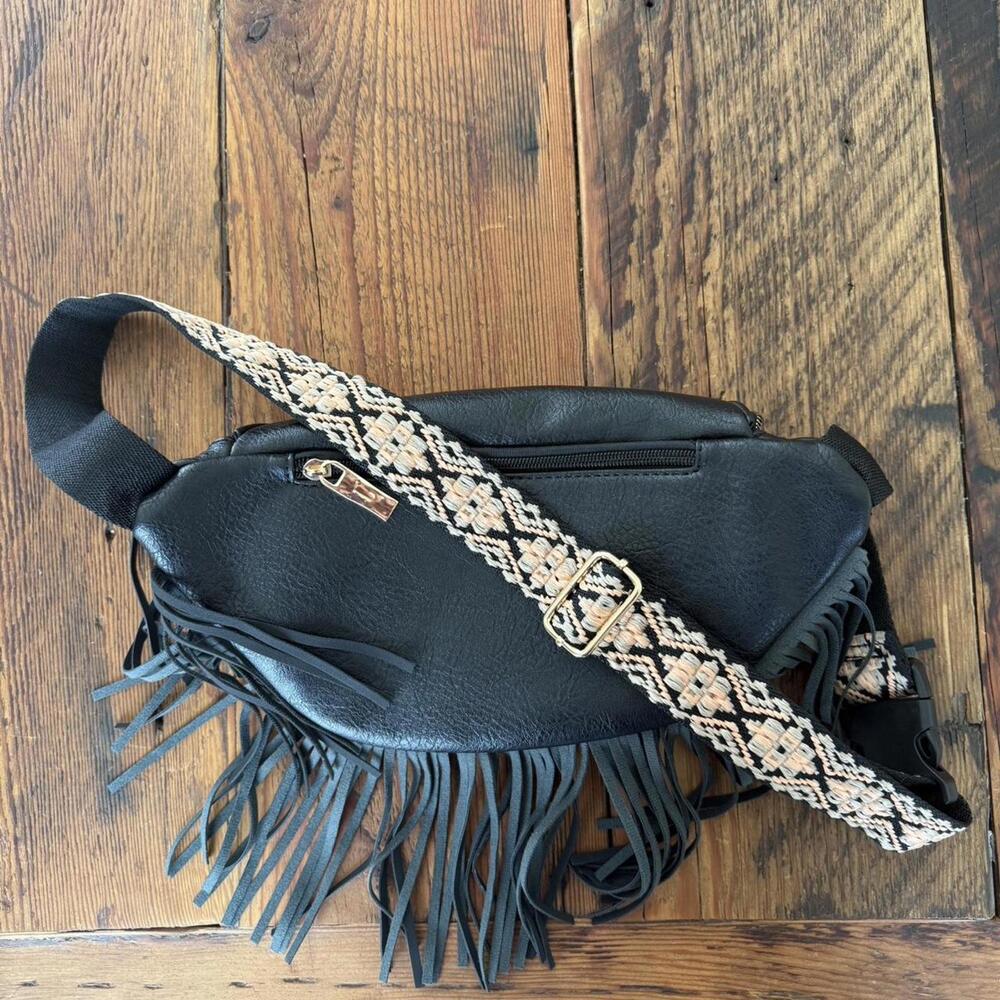 Boutique black faux leather Fringe bag - Picture 6 of 6